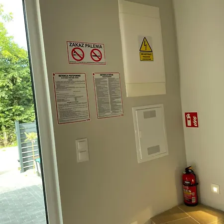 Z Parkingiem I Stacja Ladowania Γκντίνια