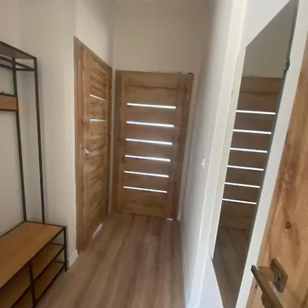 Διαμέρισμα Z Parkingiem I Stacja Ladowania Γκντίνια